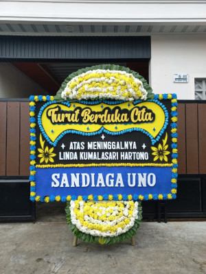 Papan Bunga Duka di Ngimbrang